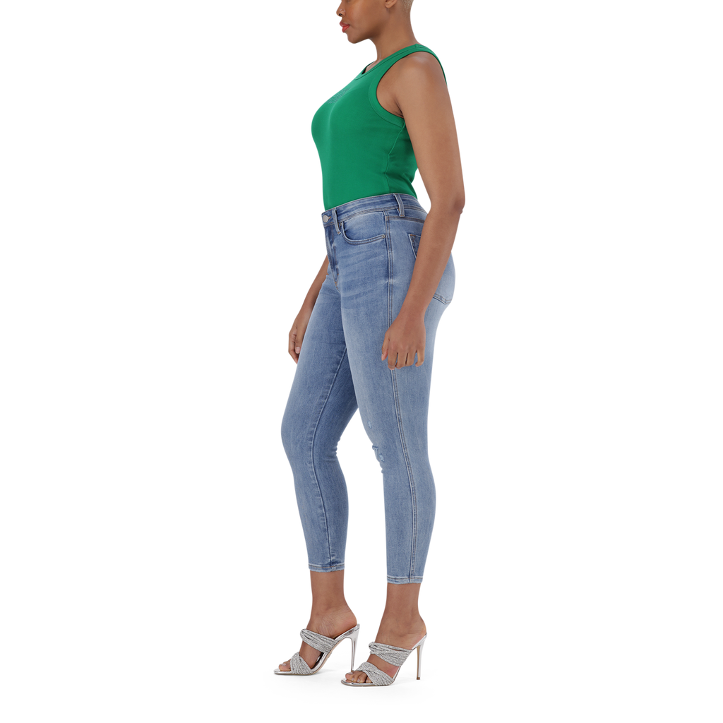 EVA CURVY MID WASH SKINNY
