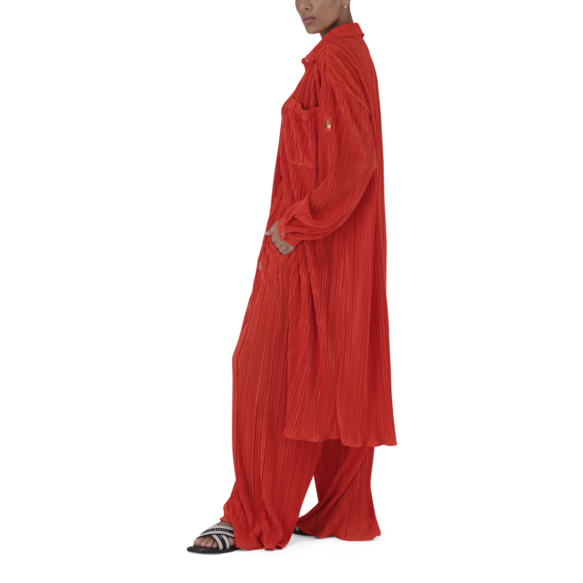 YUNA RED YOGA SHIRT